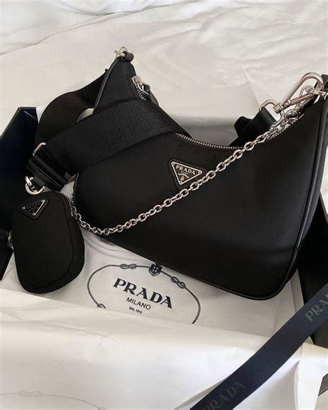 bolsa prada con monedero|Carteras y monederos de Prada .